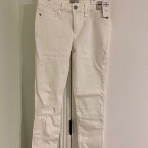 NWT Abercrombie Ladies Jeans